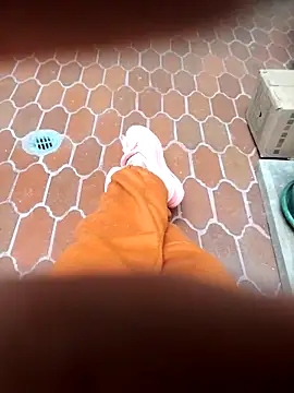 miss carmila1 online show from April 25, 8:06 pm