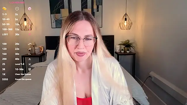 Snapshot of Lexi_terele chatting on September 11, 7:20 am Lexi terele online show from September 11, 7:20 am