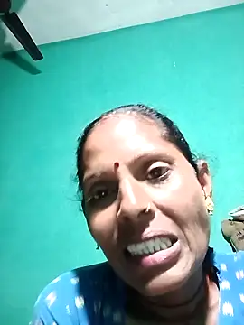 Suhana pandit online show from September 12, 10:28 pm