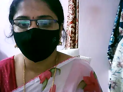 Snapshot of jannu6482 chatting on September 27, 3:52 pm jannu6482 online show from September 27, 3:52 pm