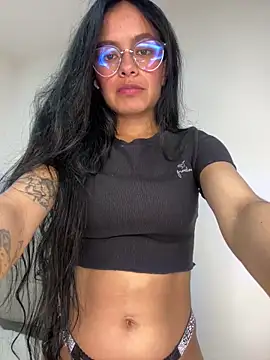 Snapshot of Melissa_coch chatting on October 24, 11:23 pm Melissa coch online show from October 24, 11:23 pm