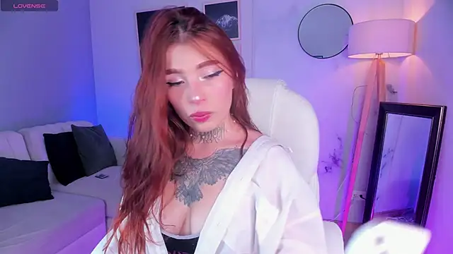 dreamleah  online show from March 14, 2:56 am