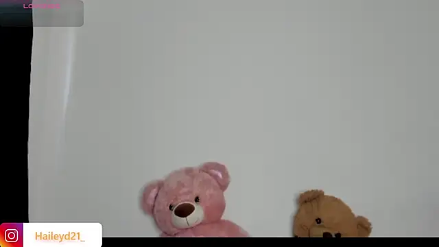 HaileyDuke online show from January 13, 7:40 pm