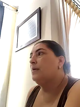 Snapshot of lina_maria99 chatting on September 8, 4:39 pm lina maria99 online show from September 8, 4:39 pm