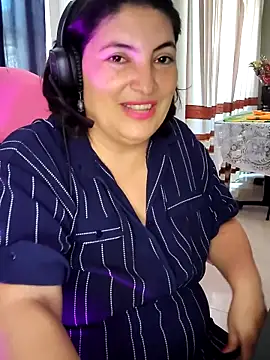 Snapshot of lina_maria99 chatting on September 30, 8:57 pm lina maria99 online show from September 30, 8:57 pm