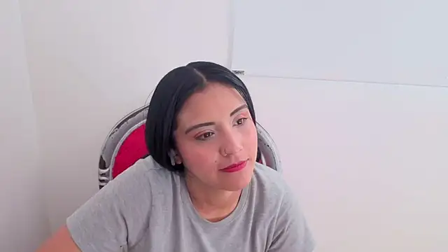 Snapshot of EmilyGala chatting on September 19, 9:03 pm EmilyGala online show from September 19, 9:03 pm