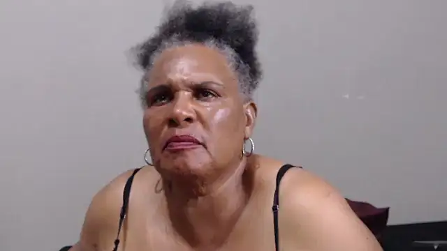 GrandBustyMelon online show from April 23, 12:40 pm