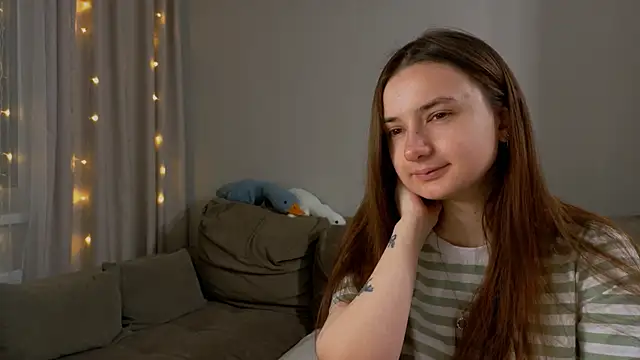 Lelia Vibe online show from February 23, 3:55 pm