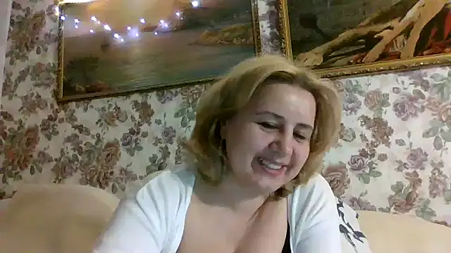 LustyyX online show from April 29, 6:02 pm