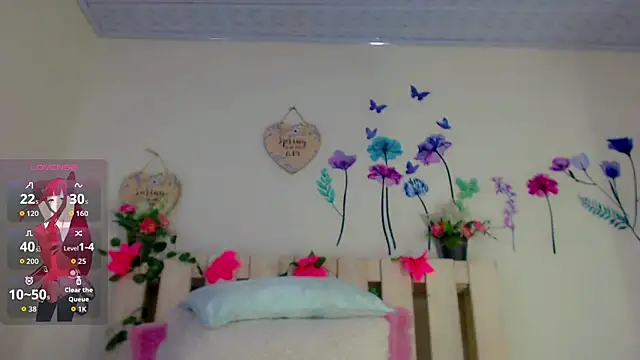 Snapshot of Eemily_- chatting on September 26, 5:49 am Eemily - online show from September 26, 5:49 am