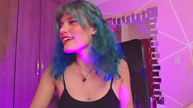 LITTLENAMI  online show from November 5, 11:10 pm