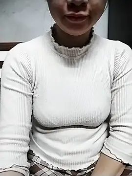 Mie rose online show from January 10, 8:30 am