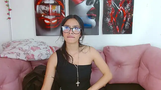 Miahotcs1 online show from April 24, 2:53 pm