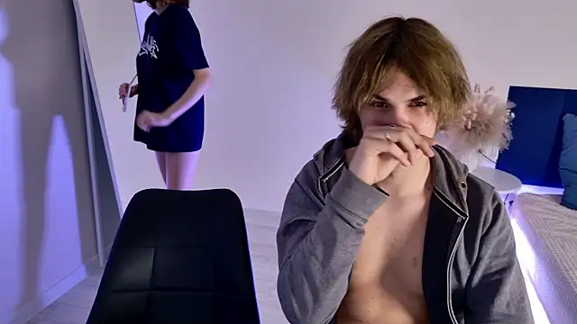 Bonnie And C1yde online show from December 2, 5:48 pm