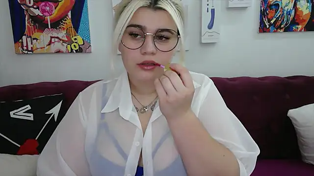 Snapshot of Amber_Monro chatting on September 24, 3:16 am Amber Monro online show from September 24, 3:16 am