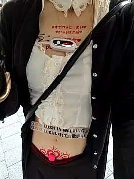 pink-mai online show from October 27, 11:21 pm