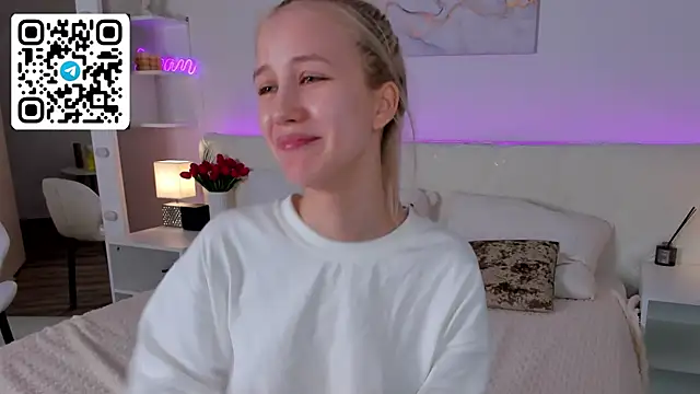 Anellyball online show from April 25, 1:41 pm