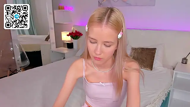 Anellyball online show from April 27, 1:52 pm