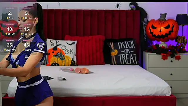 MiaGoldX online show from October 31, 10:08 am