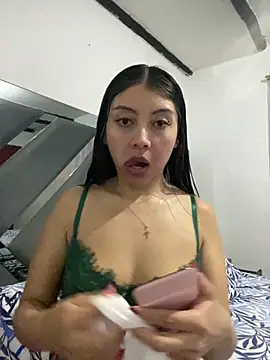 Sara-cooper2 online show from April 22, 2:03 pm