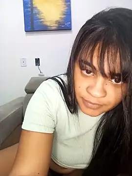 JuliaChocolate online show from March 11, 5:22 am