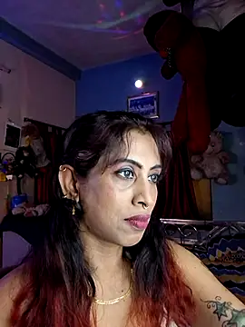 Love Beauty01 online show from June 25, 6:53 pm