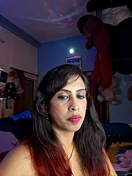 Love Beauty01 online show from June 17, 6:53 pm