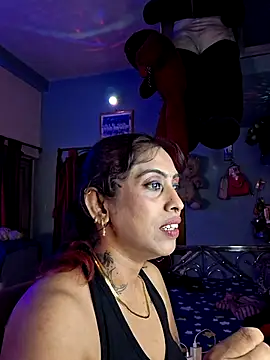 Love Beauty01 online show from July 4, 7:10 pm
