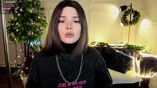 Dark Moni online show from December 17, 2:27 am