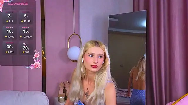 Monica Leen online show from September 20, 6:45 am