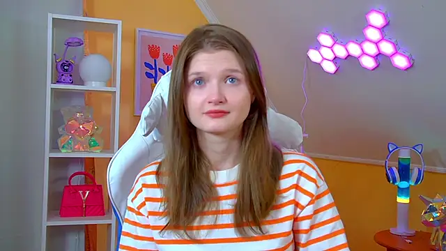 JaneRosen online show from April 25, 6:27 am