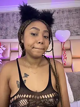 AngelaRoberts online show from February 13, 8:43 pm