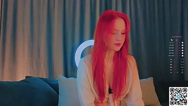 GildedKitten online show from October 13, 6:32 pm