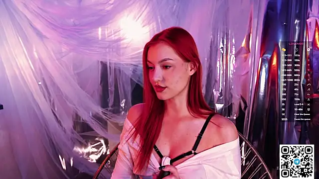 GildedKitten online show from January 17, 7:43 pm