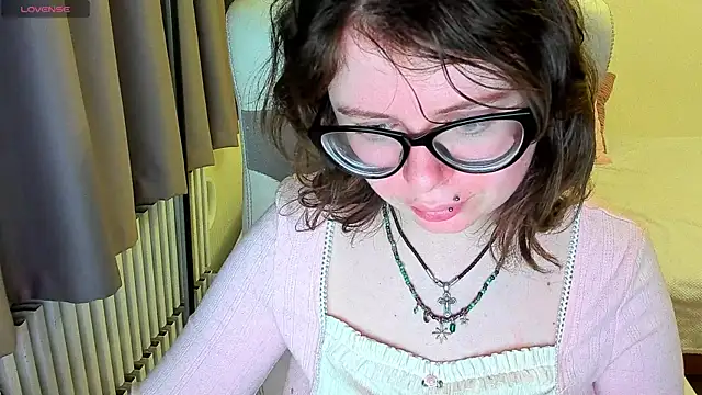 MilisaSweet777 online show from October 12, 8:11 pm