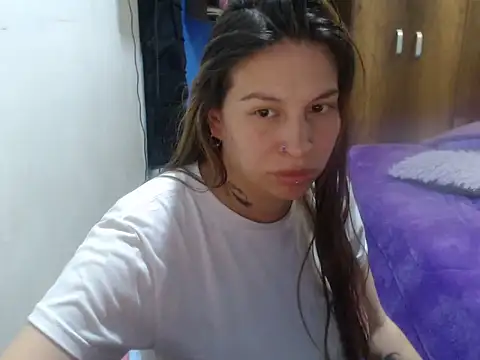 cloequeen15 online show from March 16, 10:57 pm