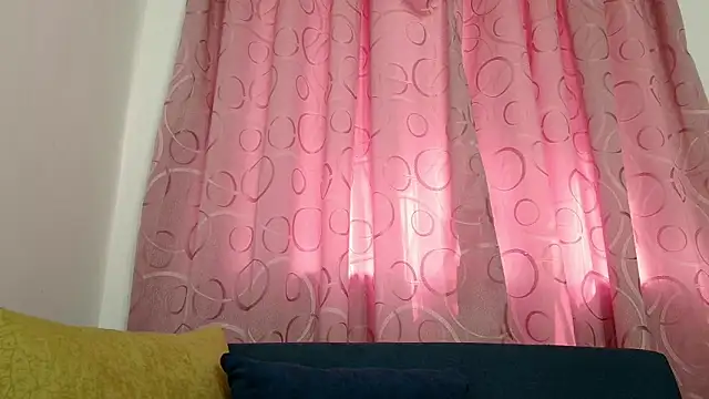 Snapshot of TifanyQueen_ chatting on September 16, 2:14 pm TifanyQueen online show from September 16, 2:14 pm