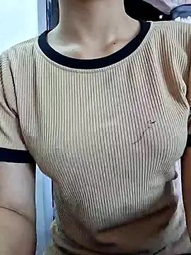 Snapshot of irina_hana chatting on September 20, 1:05 am irina hana online show from September 20, 1:05 am