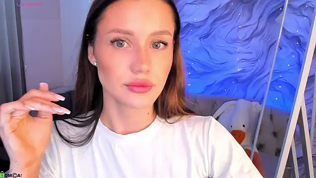 Aria Mila online show from April 23, 5:15 am