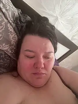 SunnyLeila2101 online show from February 24, 9:41 am