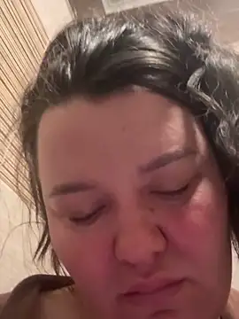 SunnyLeila2101 online show from April 24, 9:45 am