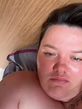 SunnyLeila2101 online show from July 2, 3:23 am