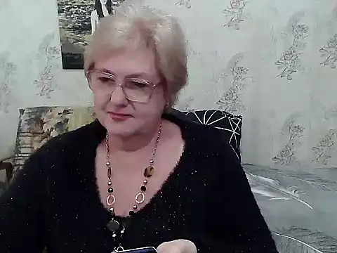 Renata62011 online show from April 21, 11:39 am