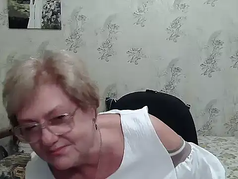 Renata62011 online show from September 29, 6:57 pm