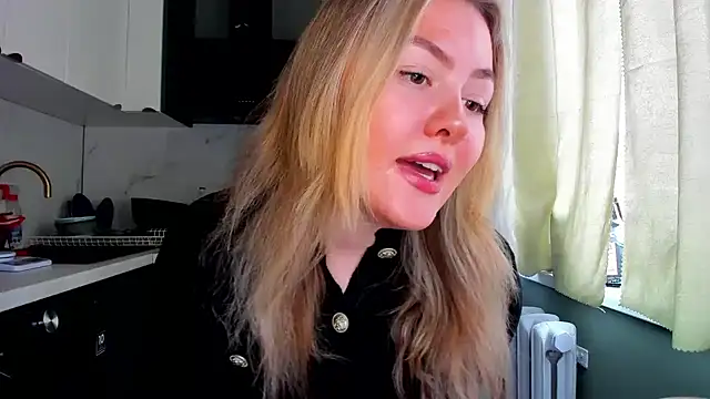 SunshineEmma online show from October 6, 1:06 pm