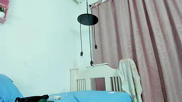 cris dulce online show from April 19, 6:10 pm