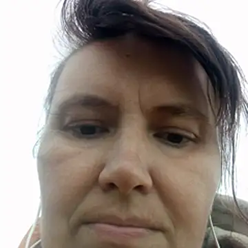 Romashka33011 online show from May 12, 7:49 am