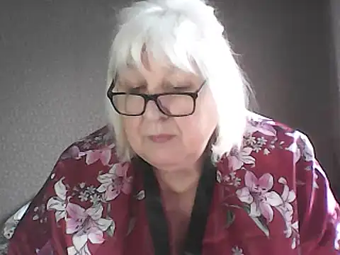 Alexia64231 online show from February 5, 7:11 am