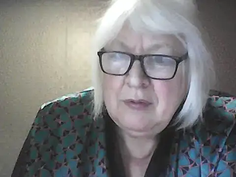 Alexia64231 online show from April 21, 2:51 am