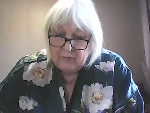 Alexia64231 online show from February 3, 6:40 am